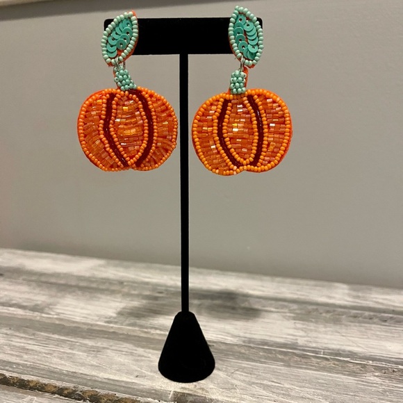Beaded Pumpkin Earrings - Picture 1 of 1